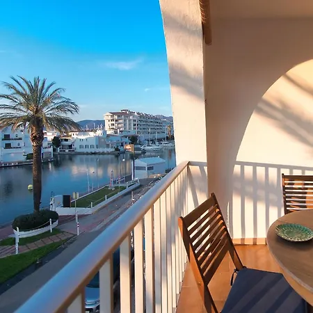 Apartment Welcs Estudio 229 Emp Con Vista Al Canal Empuriabrava